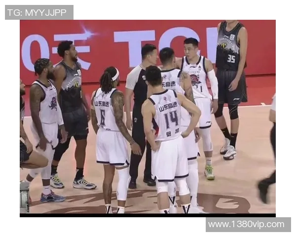 辽宁开新与山东的精彩对决分析及比赛亮点回顾 辽宁开新与山东的精彩对决分析及比赛亮点回顾