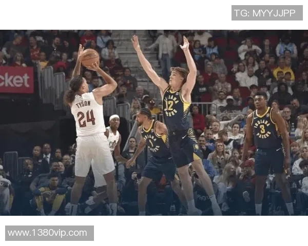 骑士与步行者激战四月二十一日球迷期待精彩对决与精彩瞬间