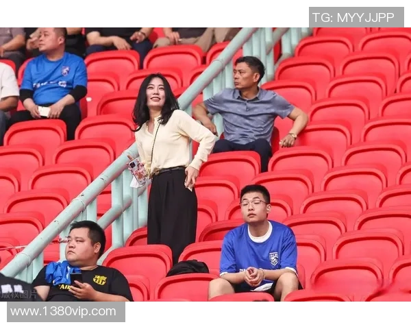 休斯顿迪纳莫迎战达拉斯展开德比之战球迷期待精彩对决 休斯顿迪纳莫迎战达拉斯展开德比之战球迷期待精彩对决