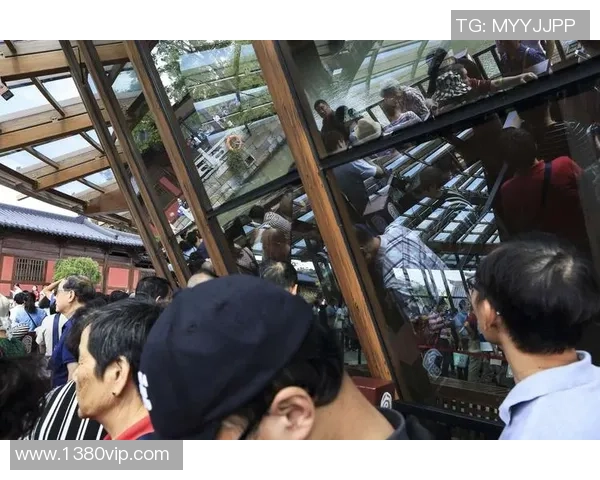 倪永康的政治生涯与影响力探讨及其对中国未来的启示 倪永康的政治生涯与影响力探讨及其对中国未来的启示