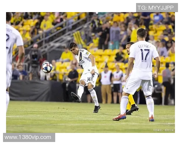 奥兰多城与洛杉矶银河的激烈对决谁能在这场比赛中笑到最后