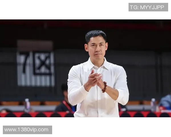 张庆鹏:从篮球场上的拼搏者到人生舞台上的追梦人 张庆鹏:从篮球场上的拼搏者到人生舞台上的追梦人