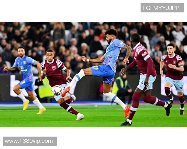 英超焦点战热刺迎战利物浦双方争夺争冠关键三分 英超焦点战热刺迎战利物浦双方争夺争冠关键三分