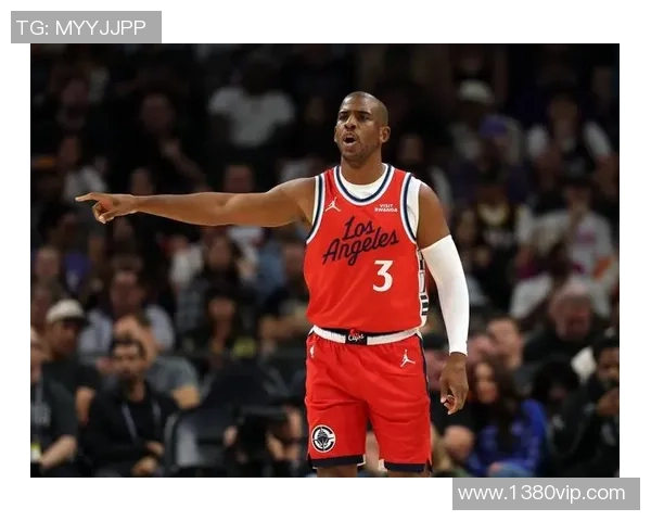 克里斯保罗：篮球场上的智慧传承与领导力展现