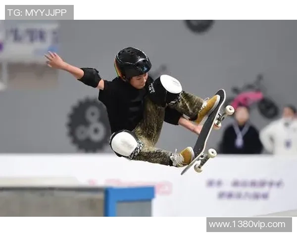 滑板战术解析:上海滑板队边路渗透与团队协作的完美结合 滑板战术解析:上海滑板队边路渗透与团队协作的完美结合