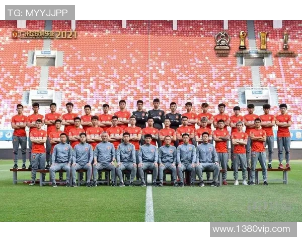 广州足球队转型之路的纪实探索与发展历程全景回顾